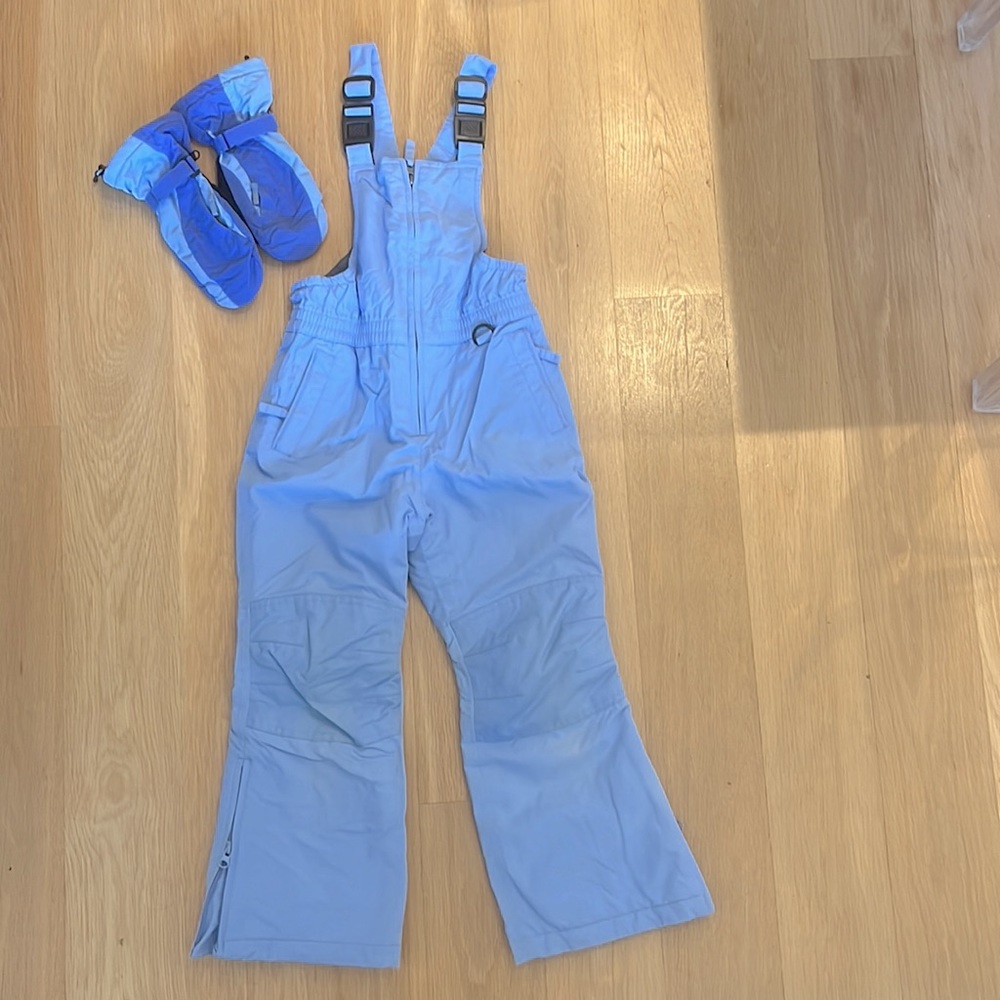Girls Lands’ End waterproof bib snow / ski pants, size 5. Light Blue.